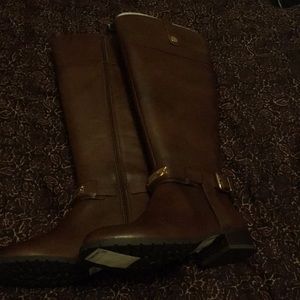 Woman’s brand new boots